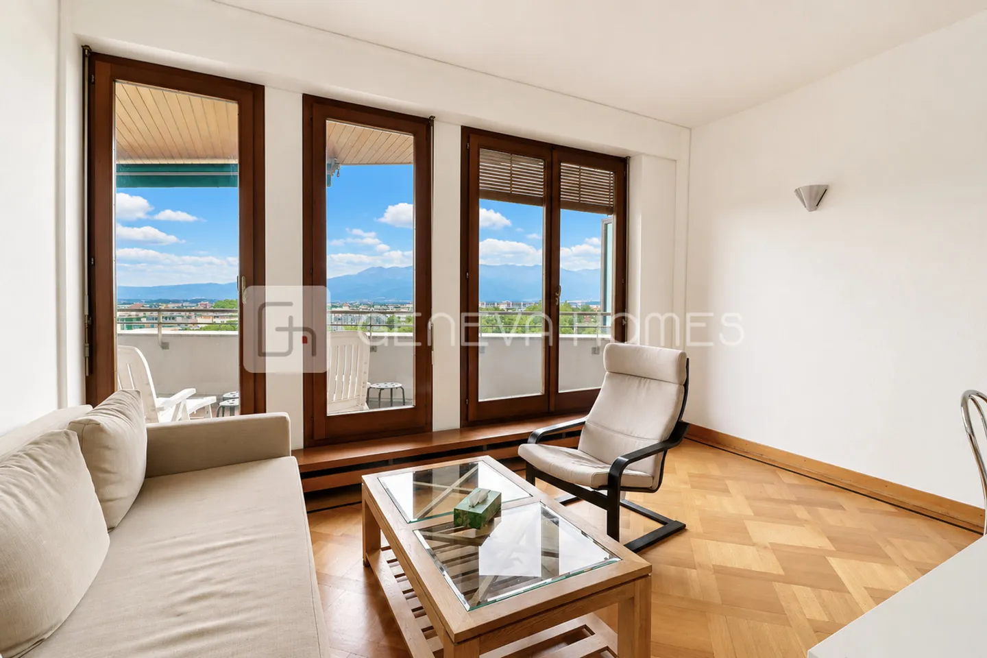Charmante Wohnung mit Terrasse - Foto 3 von 9