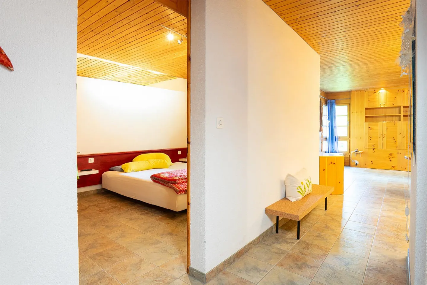 Alpine Terrassenwohnung im Dorfzentrum - Foto 3 von 16