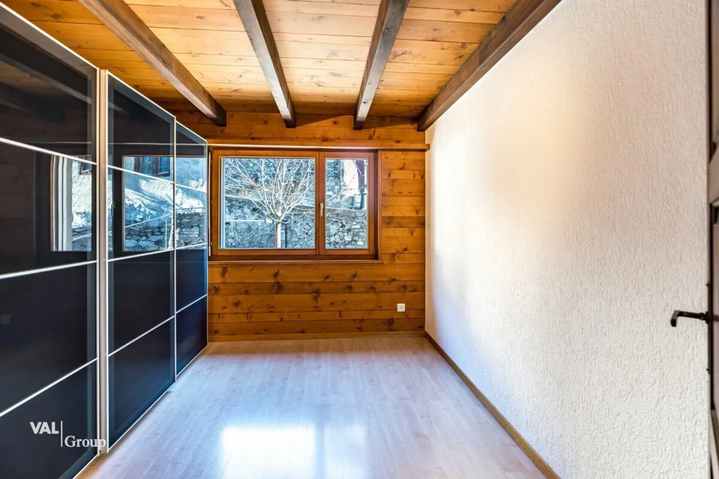 Living like a knight, maisonette with castle view - Photo 8 of 22