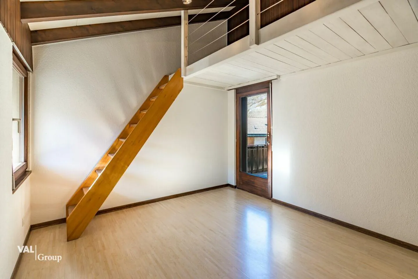 Living like a knight, maisonette with castle view - Photo 9 of 22