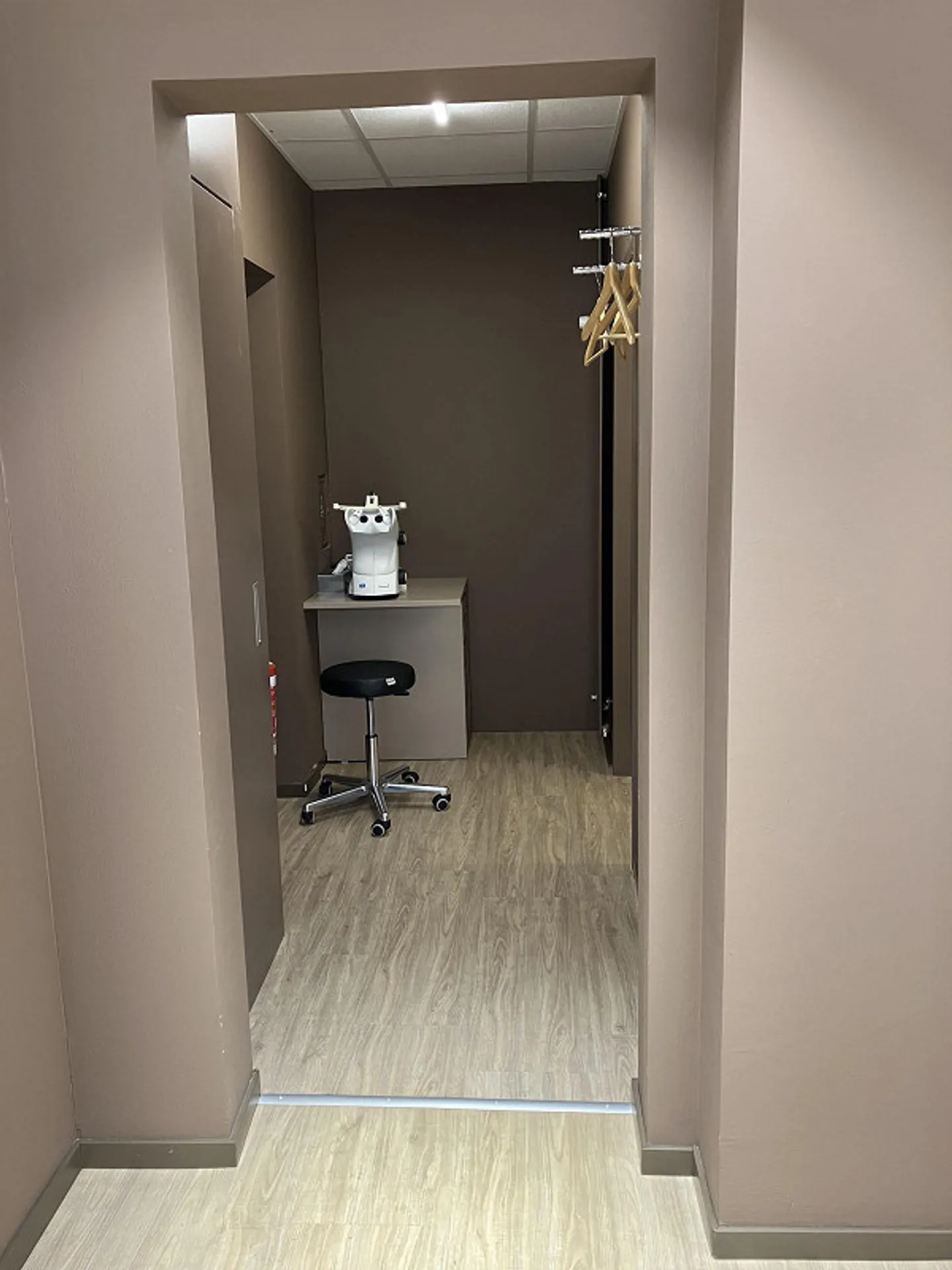 Retail/Commercial Space - Photo 6 of 6