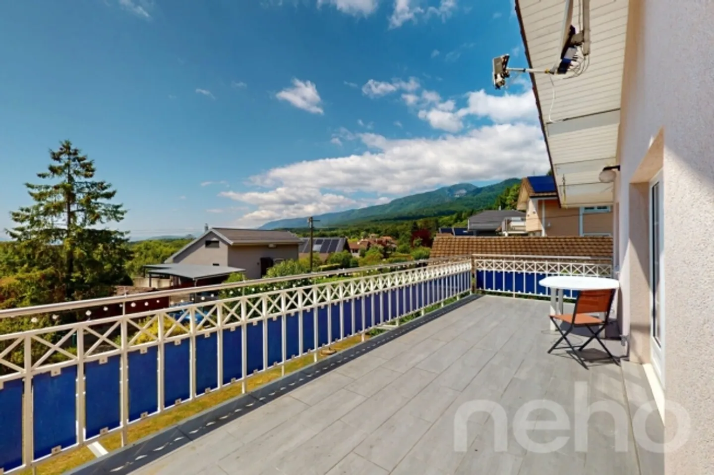 Familienhaus, aufgeteilt in 2 Einheiten, mit Blick auf den See und die Alpen - Foto 11 von 13