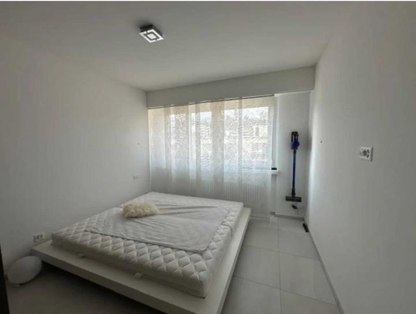 Magnifique appartement en attique avec piscine et vue sur le lac à Lugano - Photo 7 sur 10