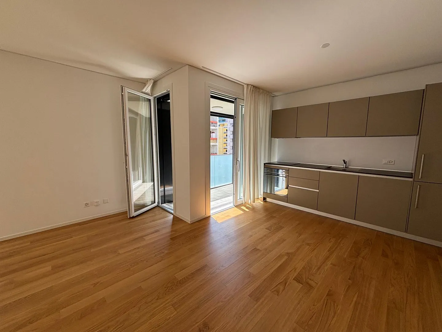 Geräumiges Apartment in Paradiso - Foto 6 von 8