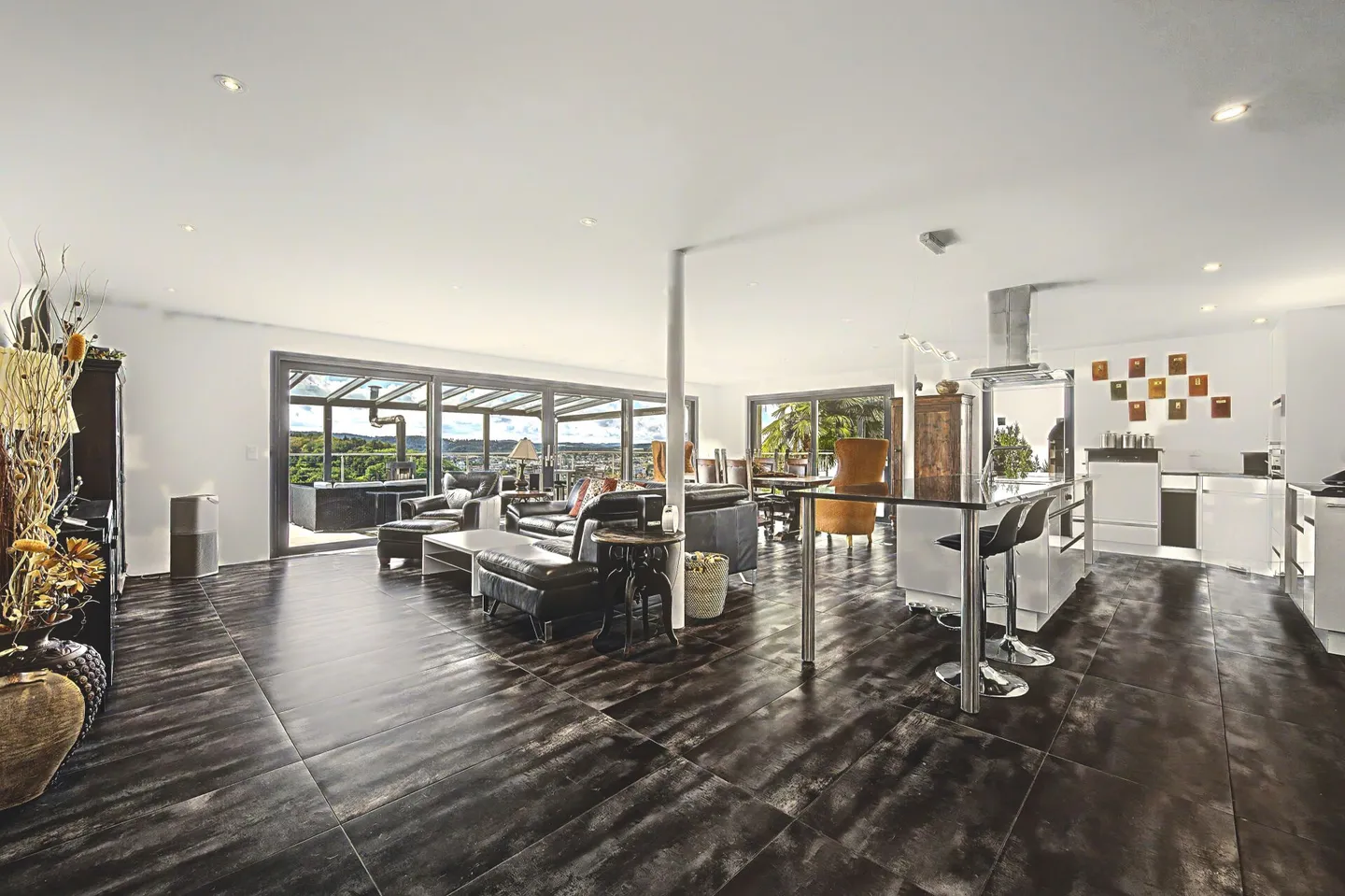 Geräumiges Einfamilienhaus mit Aussicht - Foto 1 von 21