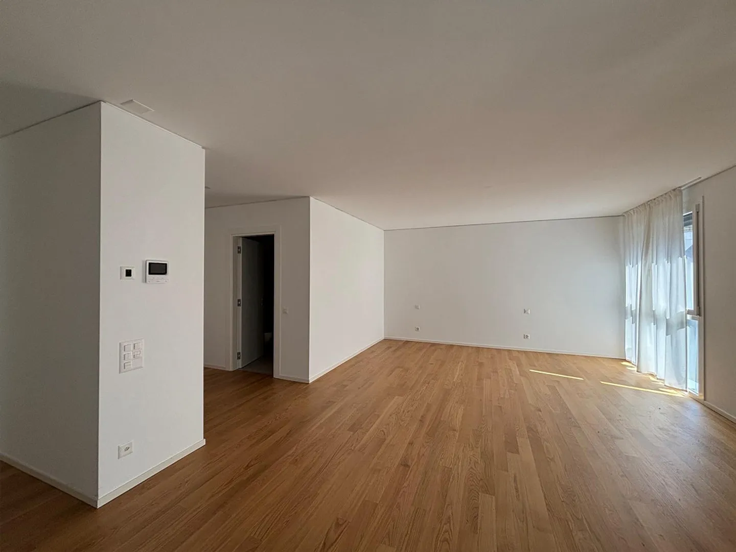 Geräumiges Apartment in Paradiso - Foto 4 von 8