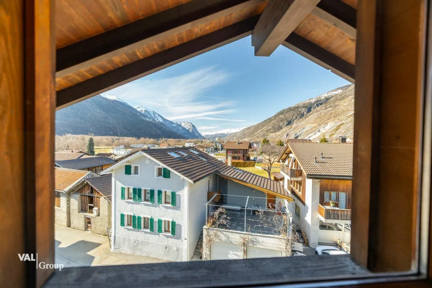 Living like a knight, maisonette with castle view - Photo 17 of 22