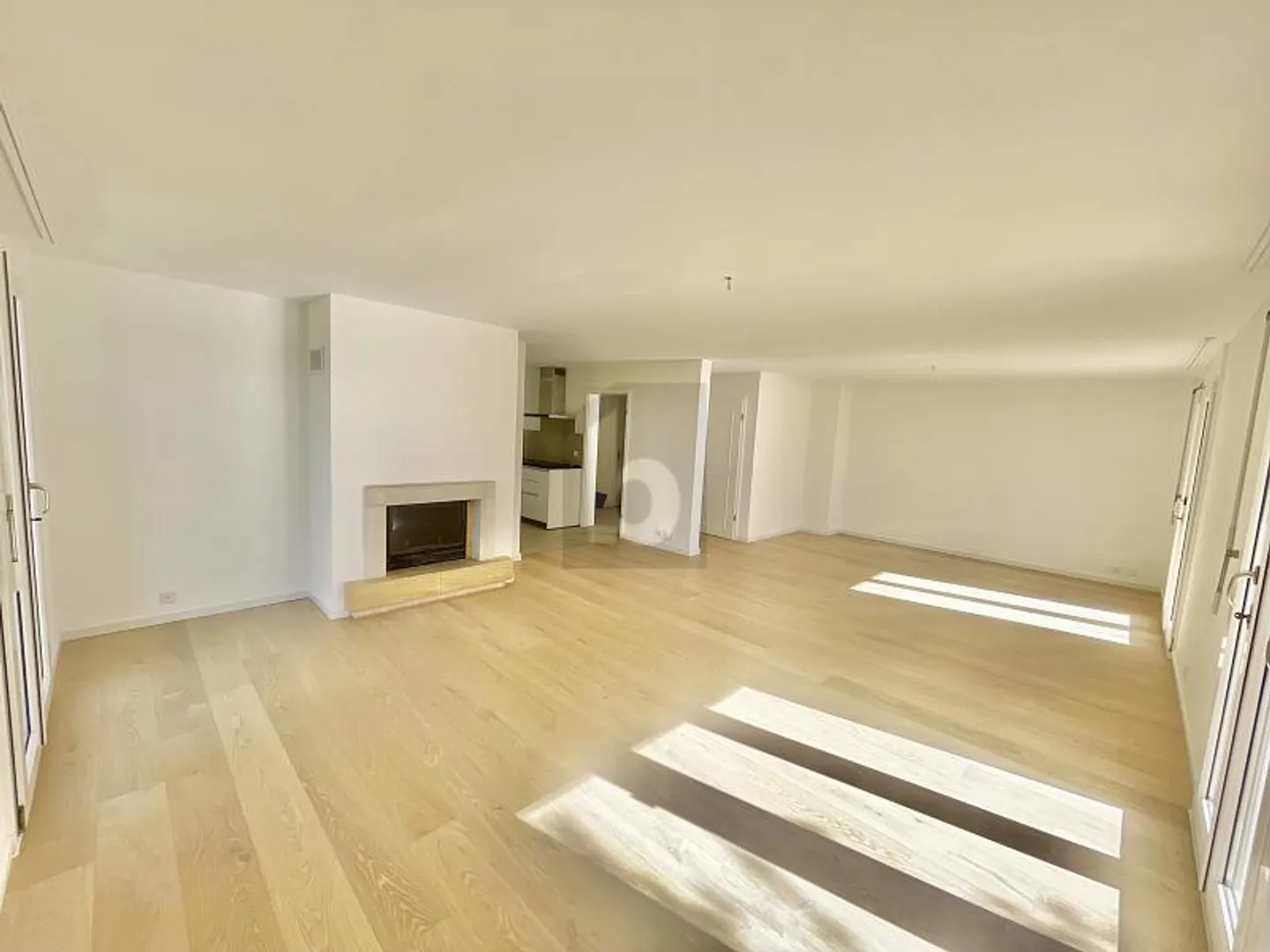 MAGNIFICENT WITH GARDEN AND UNOBSTRUCTED VIEW - Photo 3 of 6