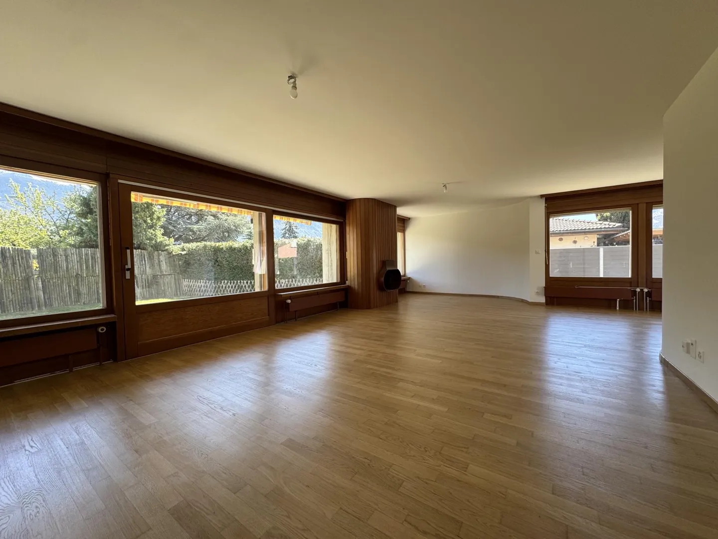 Villa d'Architecte à Conthey - Photo 3 sur 11