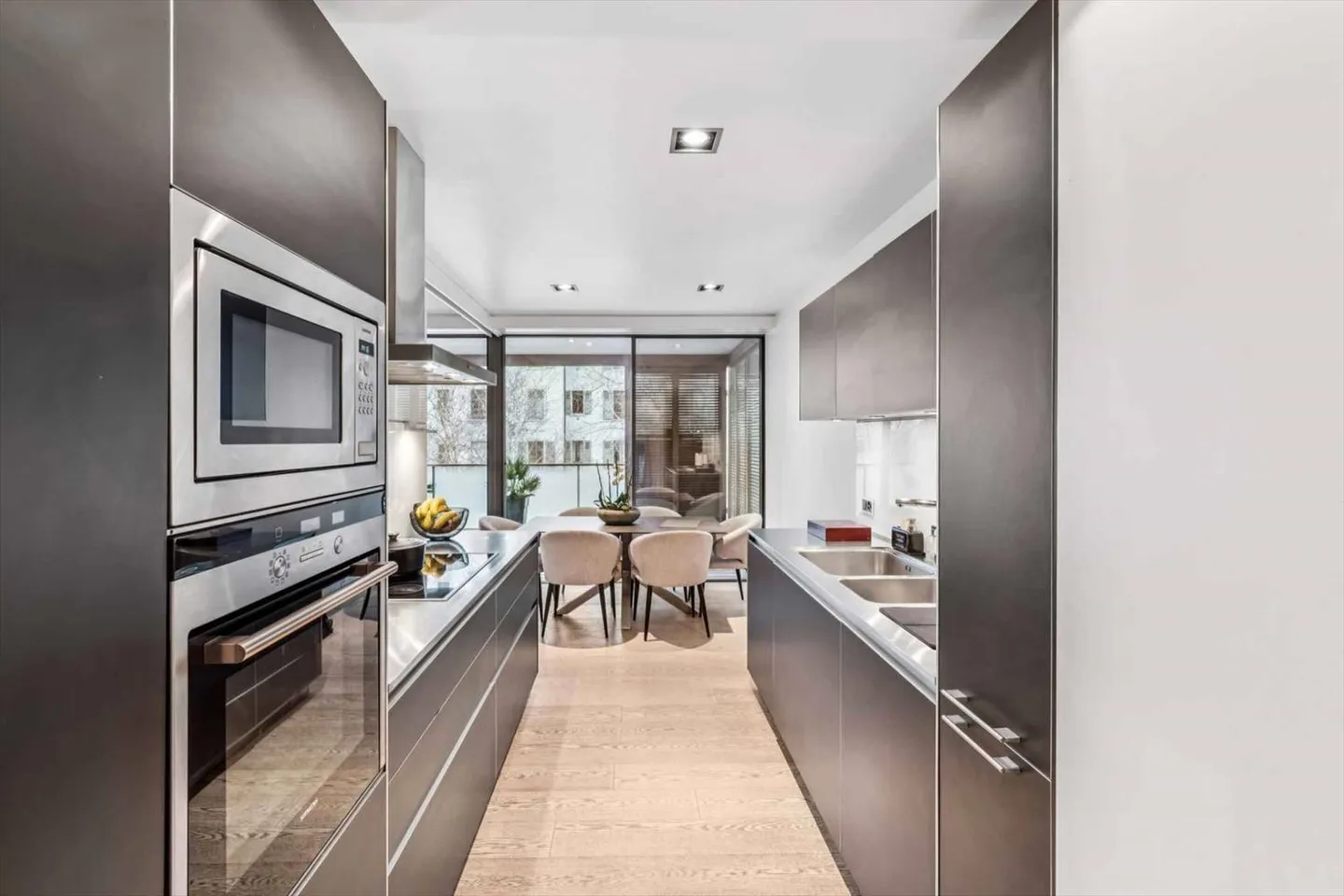 EN EXCLUSIVITÉ ! Magnifique appartement dans un immeuble de haut standing - Photo 4 sur 11