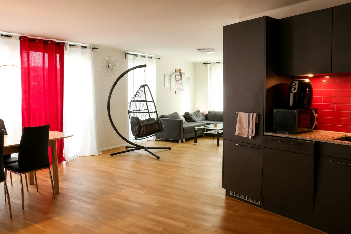 Appartamento di nuova costruzione di 5.5 locali nel centro di Turbenthal - Foto 3 di 7