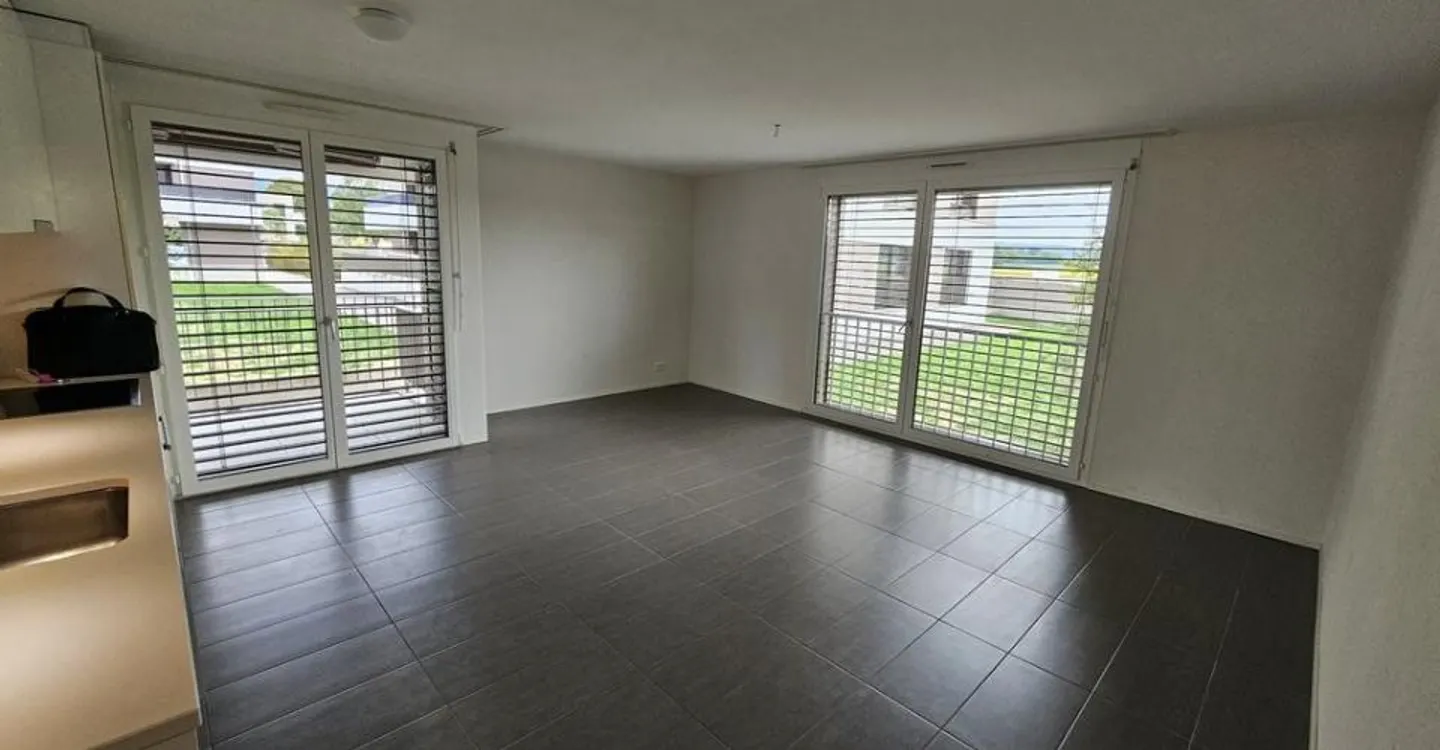 Schöne 2,5-Zimmer-Wohnung im Erdgeschoss - Foto 2 von 4
