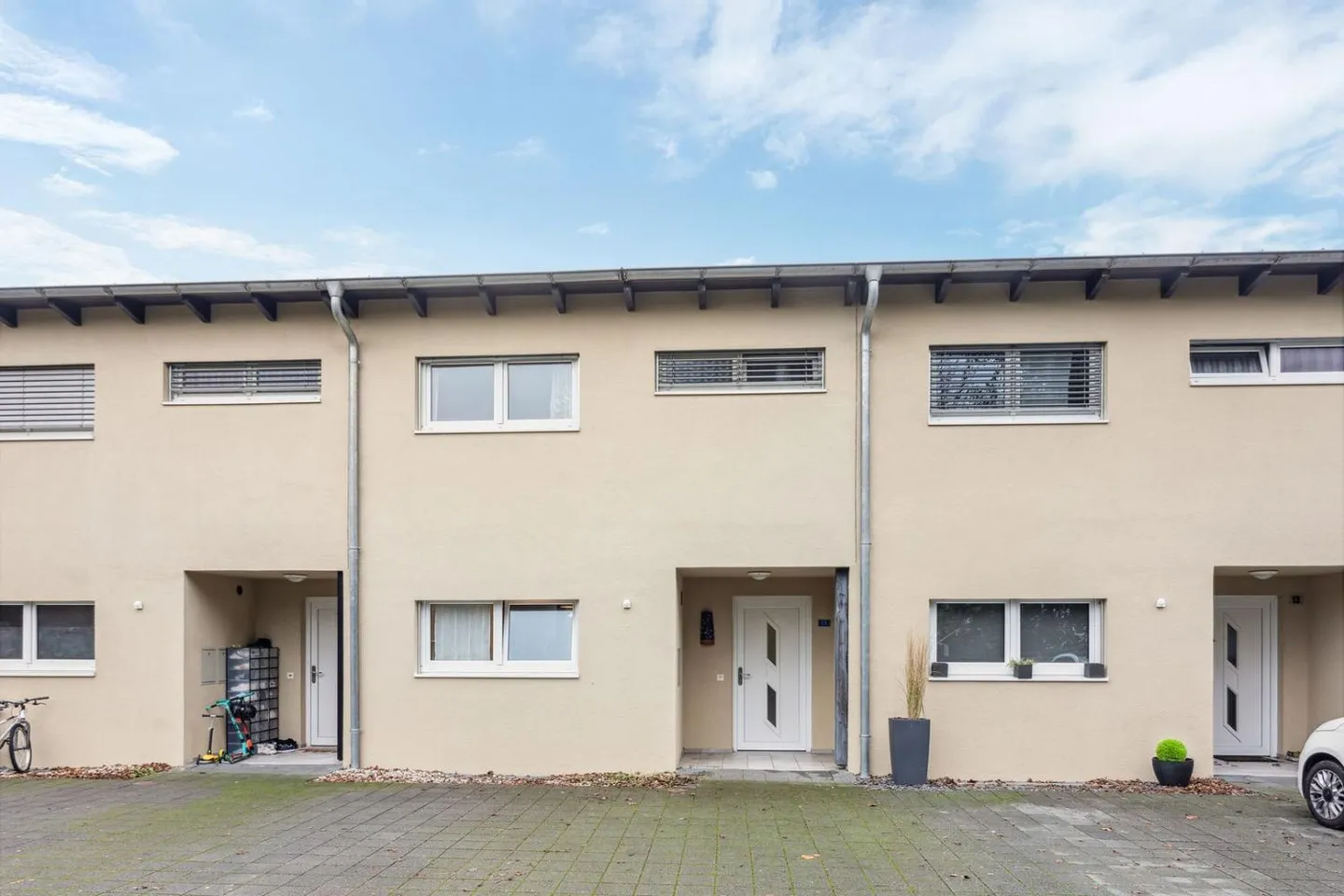 Spacious single-family house with 6.5 rooms in Estavayer - Photo 9 of 9