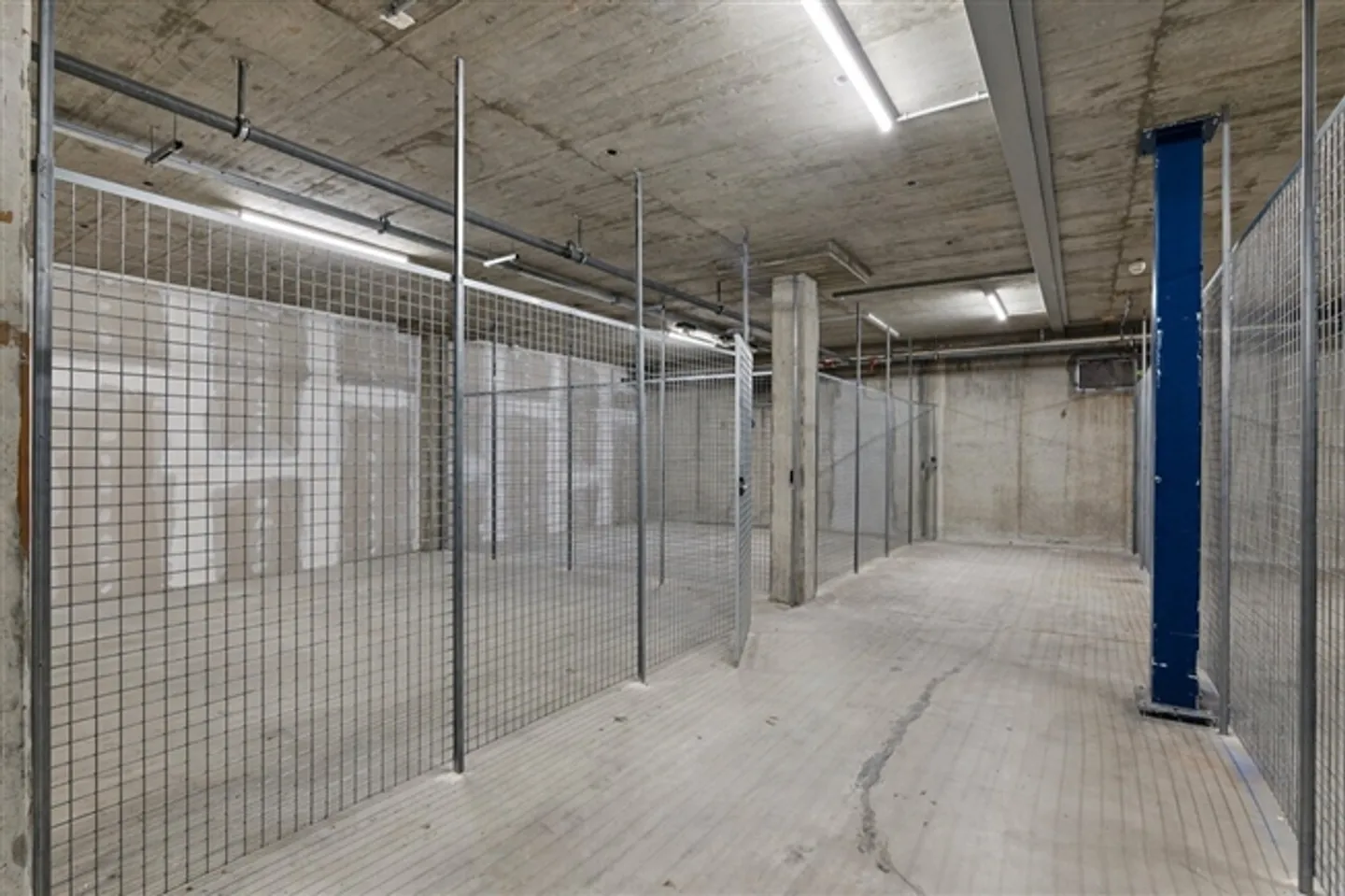 «Ihre neue Lagerfläche - Kompakt. Trocken. Bereit.» - Foto 5 von 8