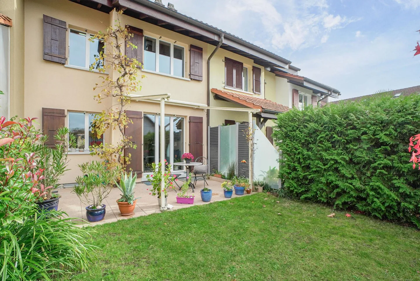 Vivere comodamente con giardino privato - Foto 1 di 8