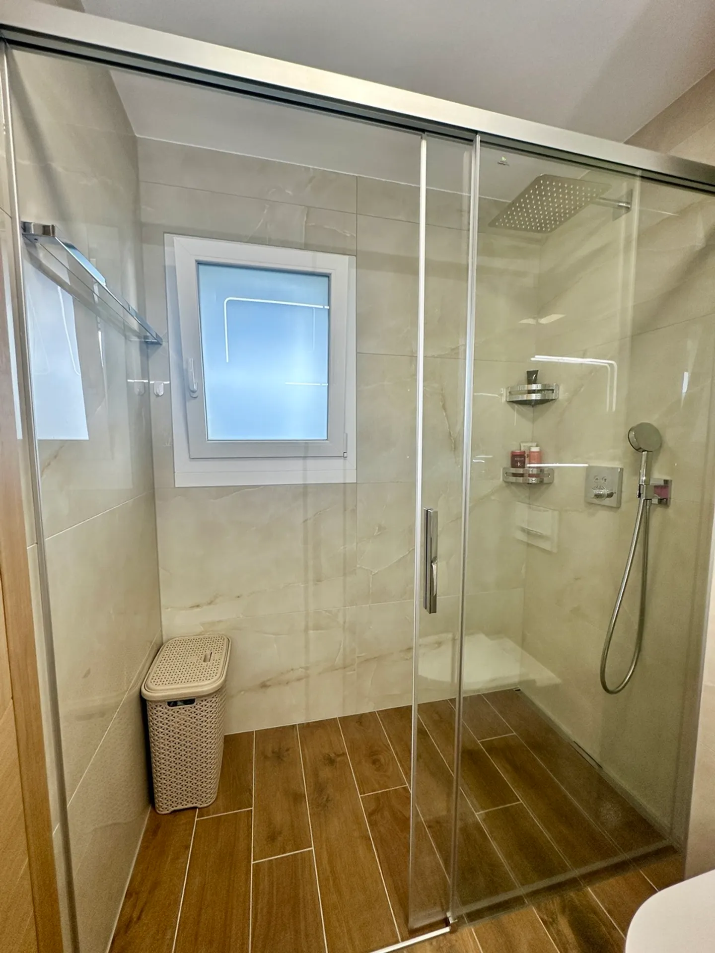 Luxuswohnung mit Bergblick - Foto 8 von 16