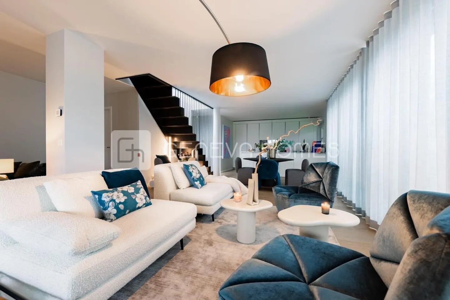 «Wunderschönes 4,5-Zimmer-Penthouse in Cologny mit Dachterrasse - Seeblick» - Foto 1 von 9