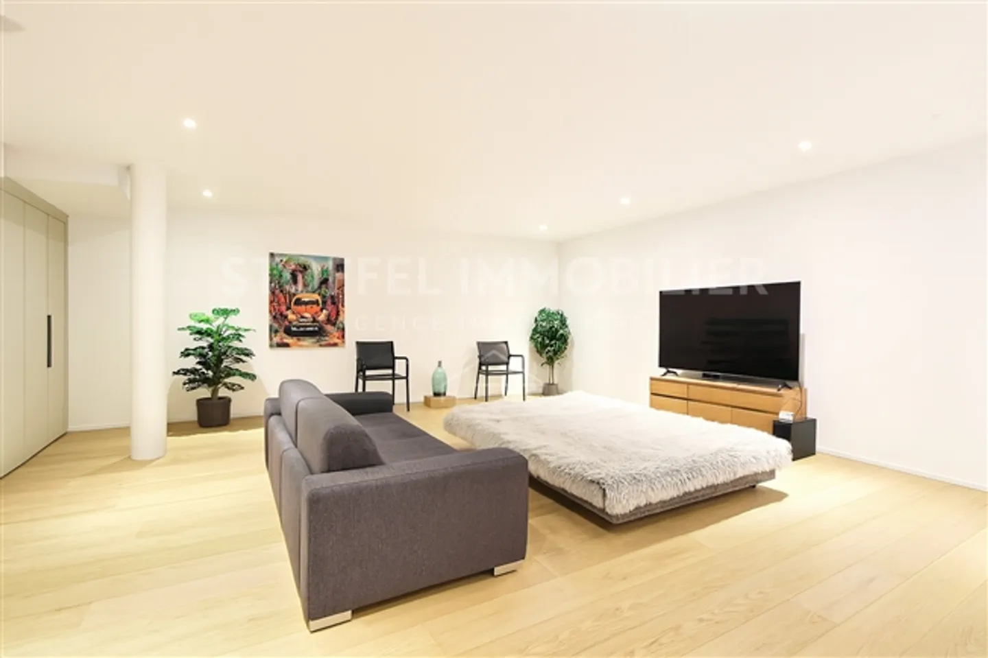 Beautiful Modern Villa - Photo 7 of 9