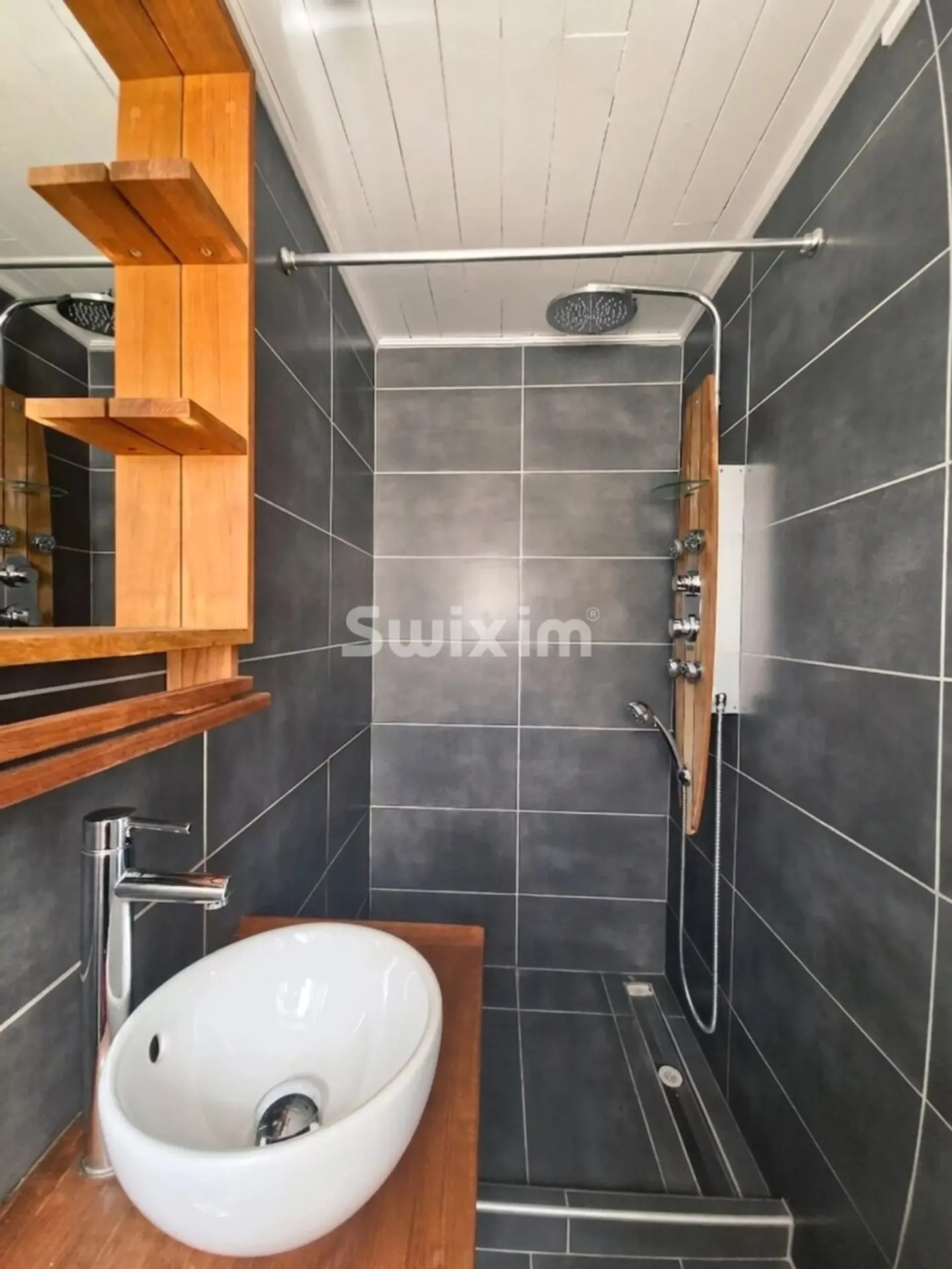 8-room House - Photo 10 of 12