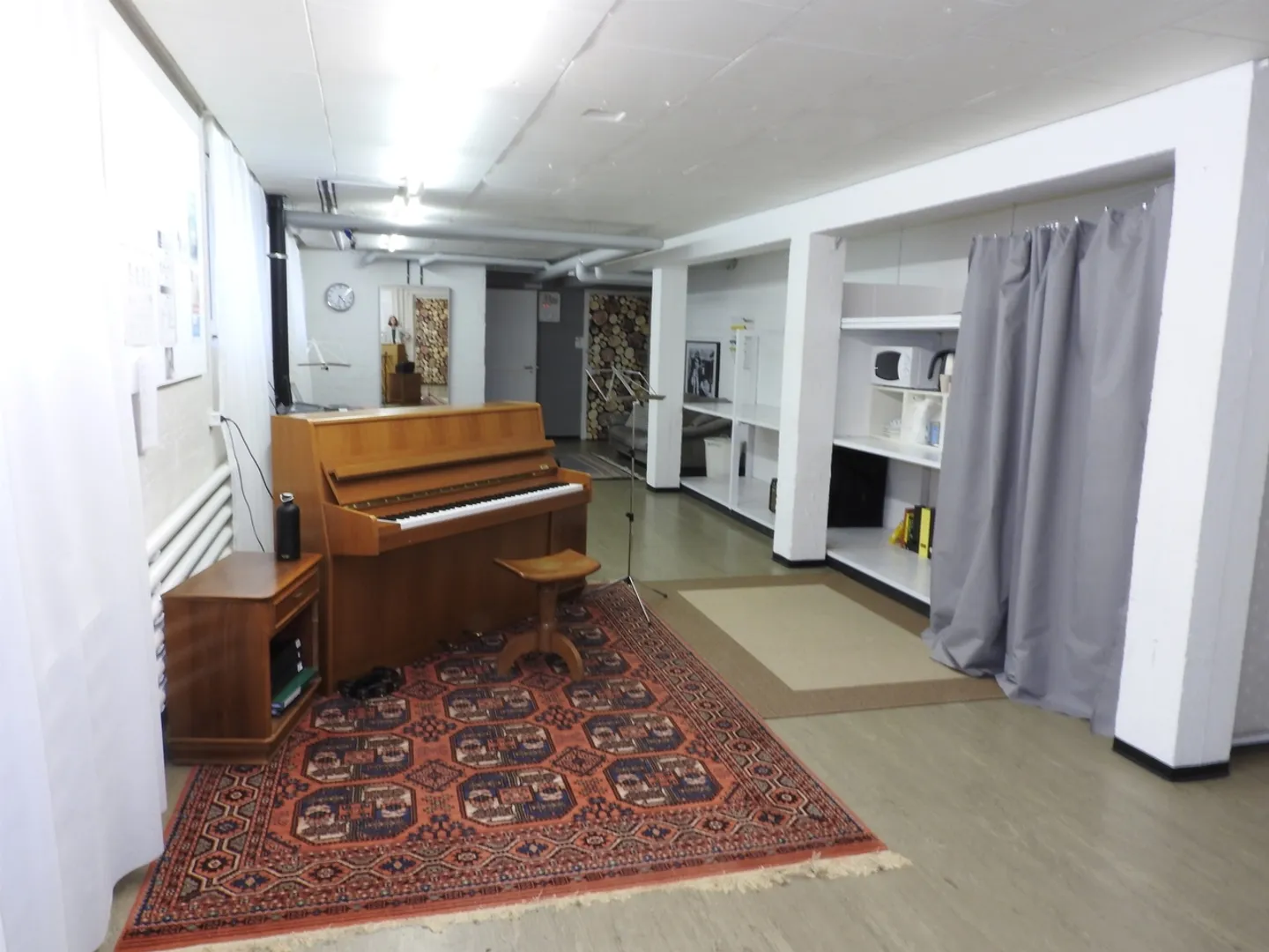 Versatile Commercial Space - Photo 4 of 5