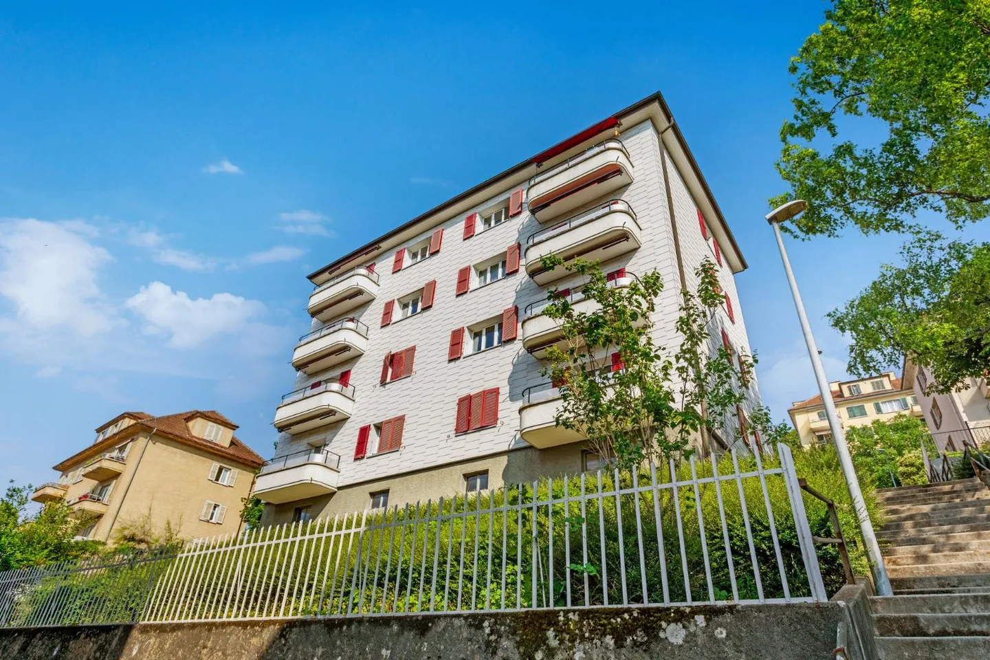 Bel Appartement dans Quartier Calme - Photo 1 sur 7