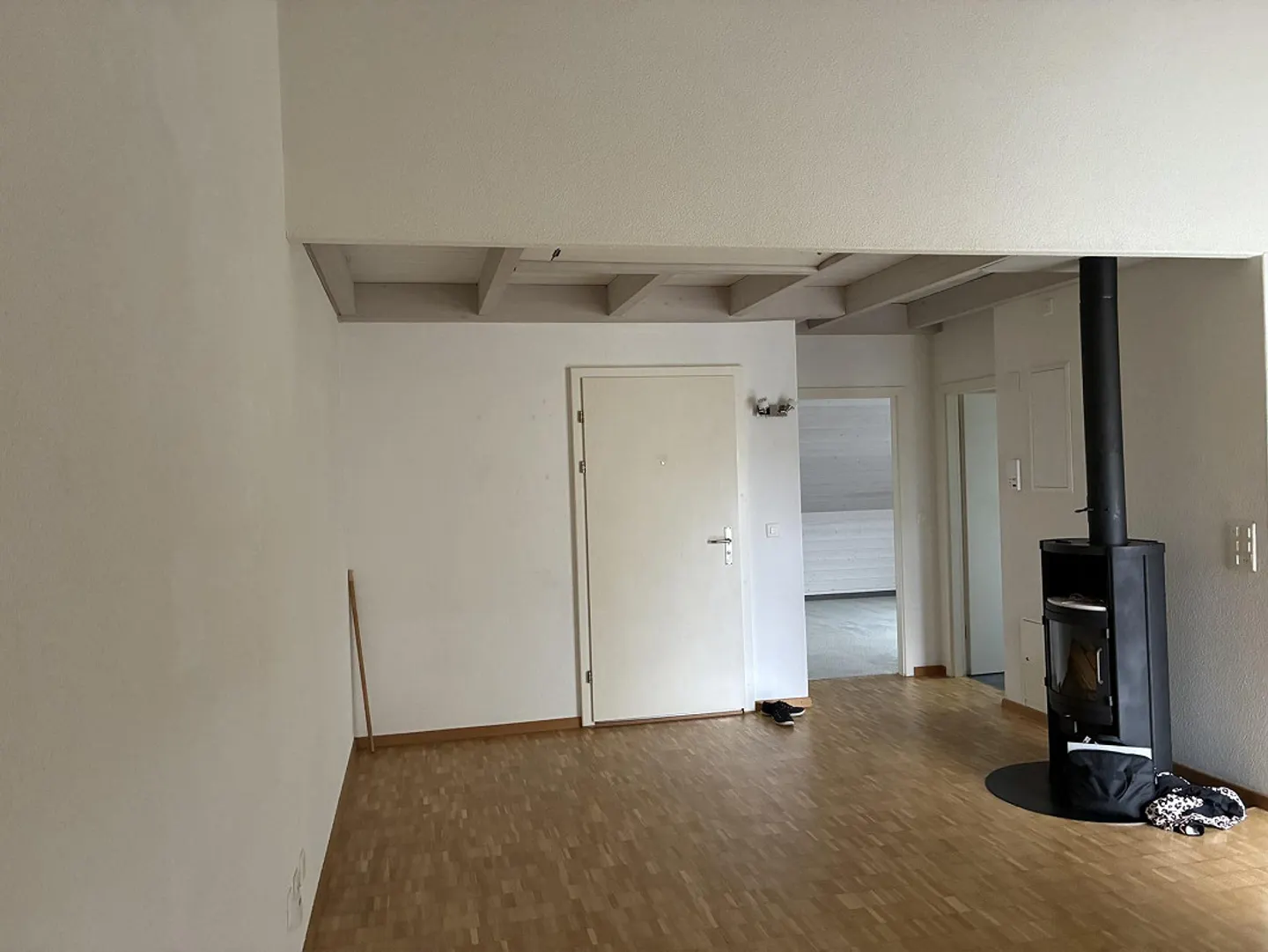 Charmante Dachwohnung in Tann - Foto 4 von 6