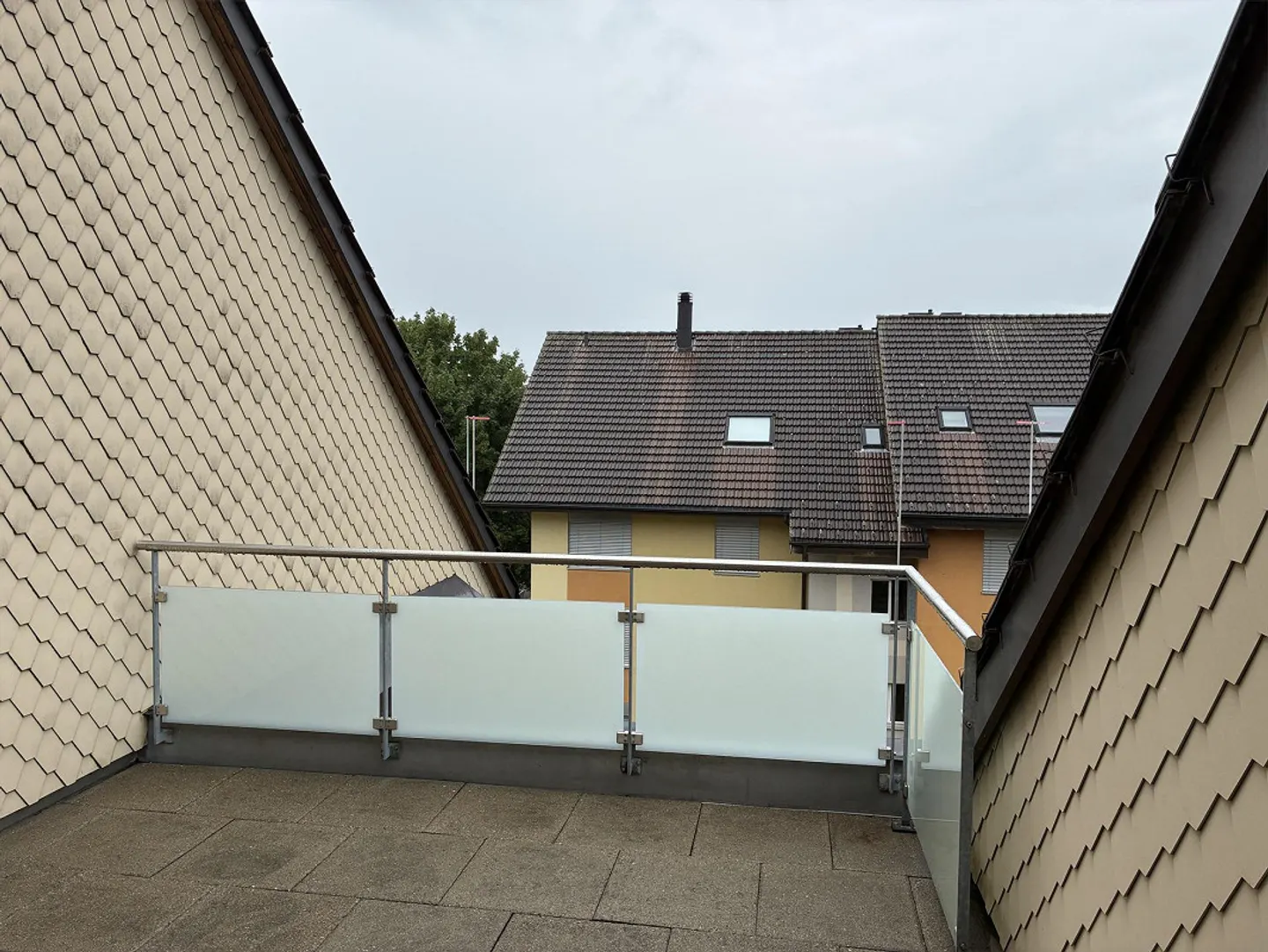 Charmante Dachwohnung in Tann - Foto 5 von 6