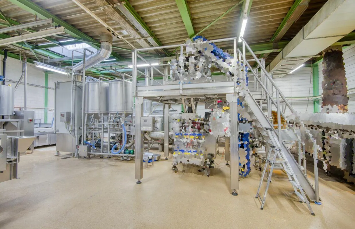 Spazio commerciale e di stoccaggio attraente in una posizione comoda - Foto 10 di 13