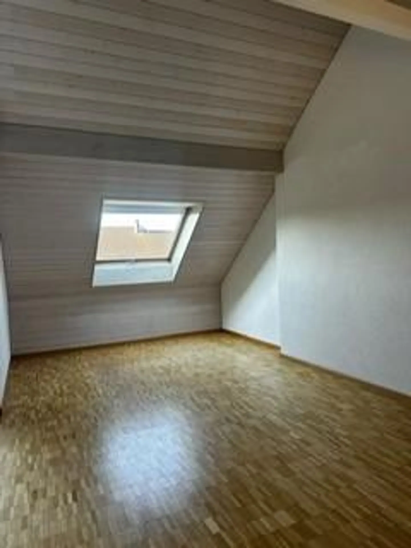 Charmante Dachwohnung in Tann - Foto 6 von 6