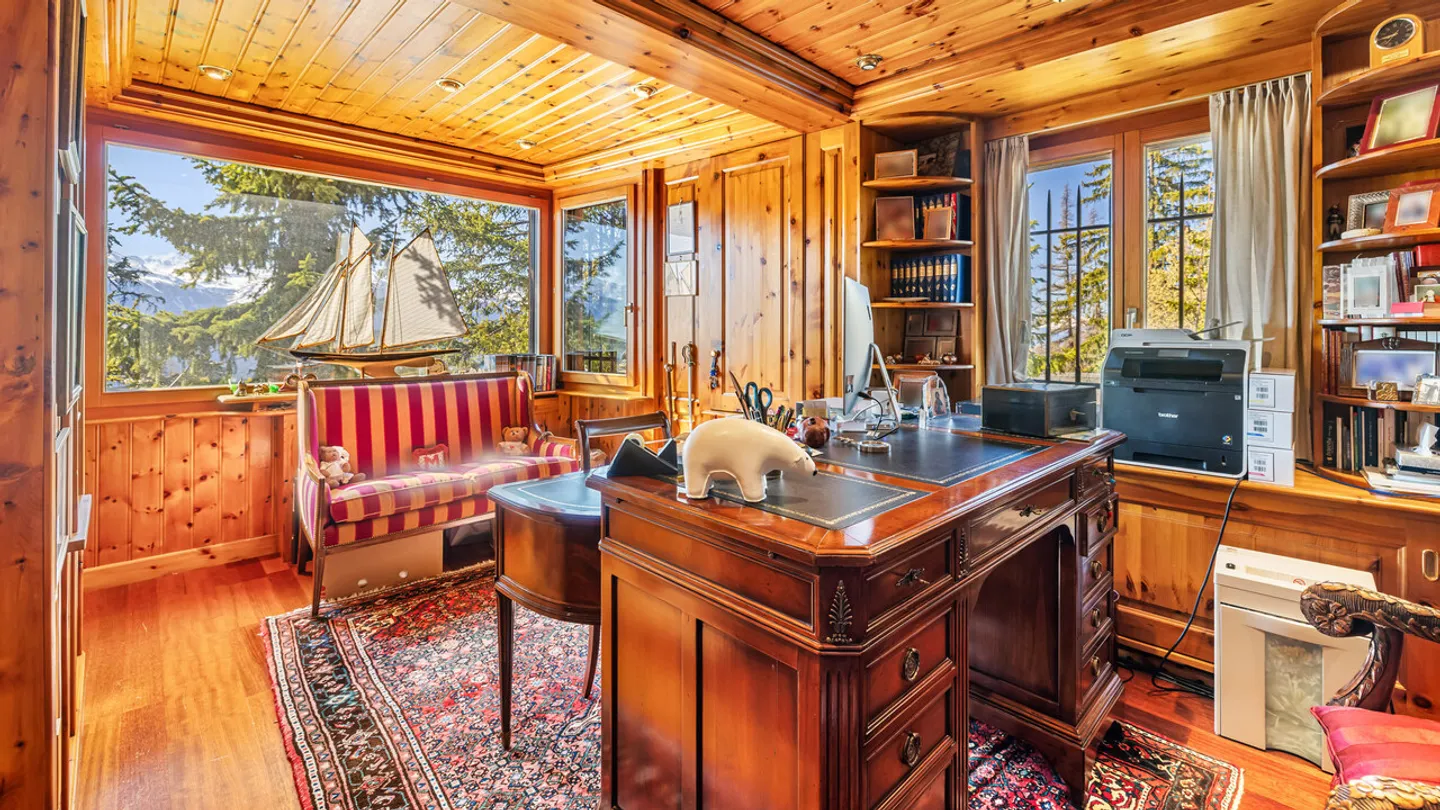 Chalet di prestigio 10.5 stanze con vista panoramica - Crans-Montana - Foto 19 di 33