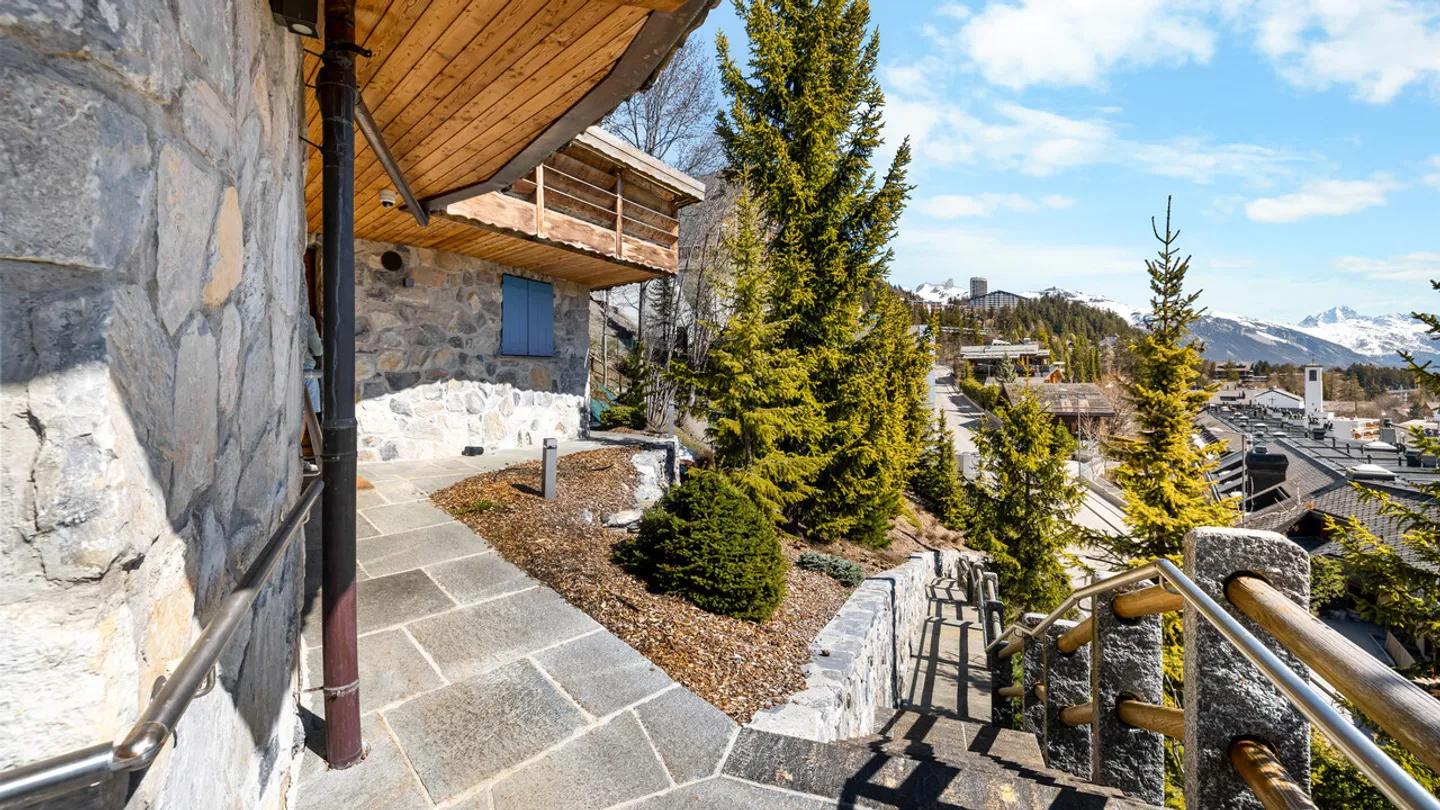 Chalet di prestigio 10.5 stanze con vista panoramica - Crans-Montana - Foto 25 di 33