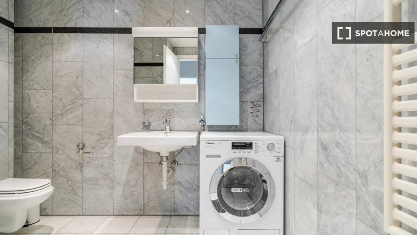 Apartment for rent - Photo 17 of 18