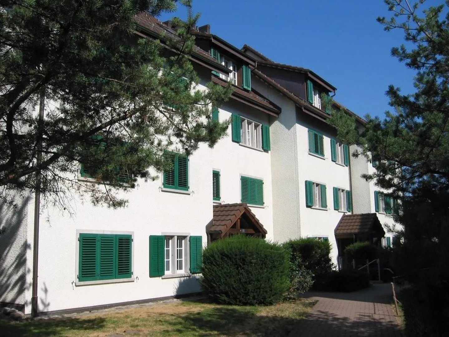 Heimelige Wohnung an ruhiger Lage in Bülach - Foto 1 von 9