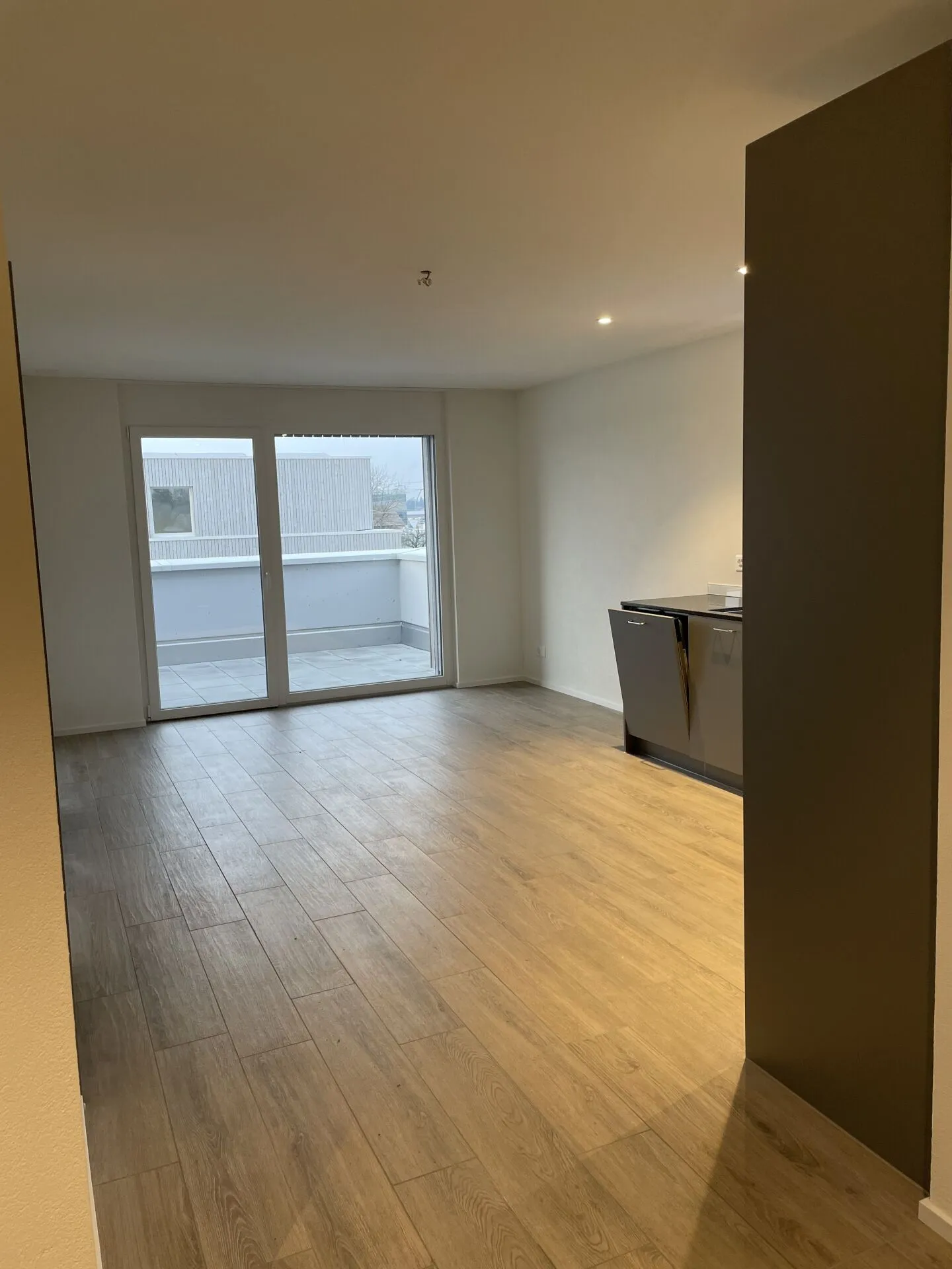 MFH 2.5 Room Apartment Attika Hofackerweg 30 - Photo 5 of 5