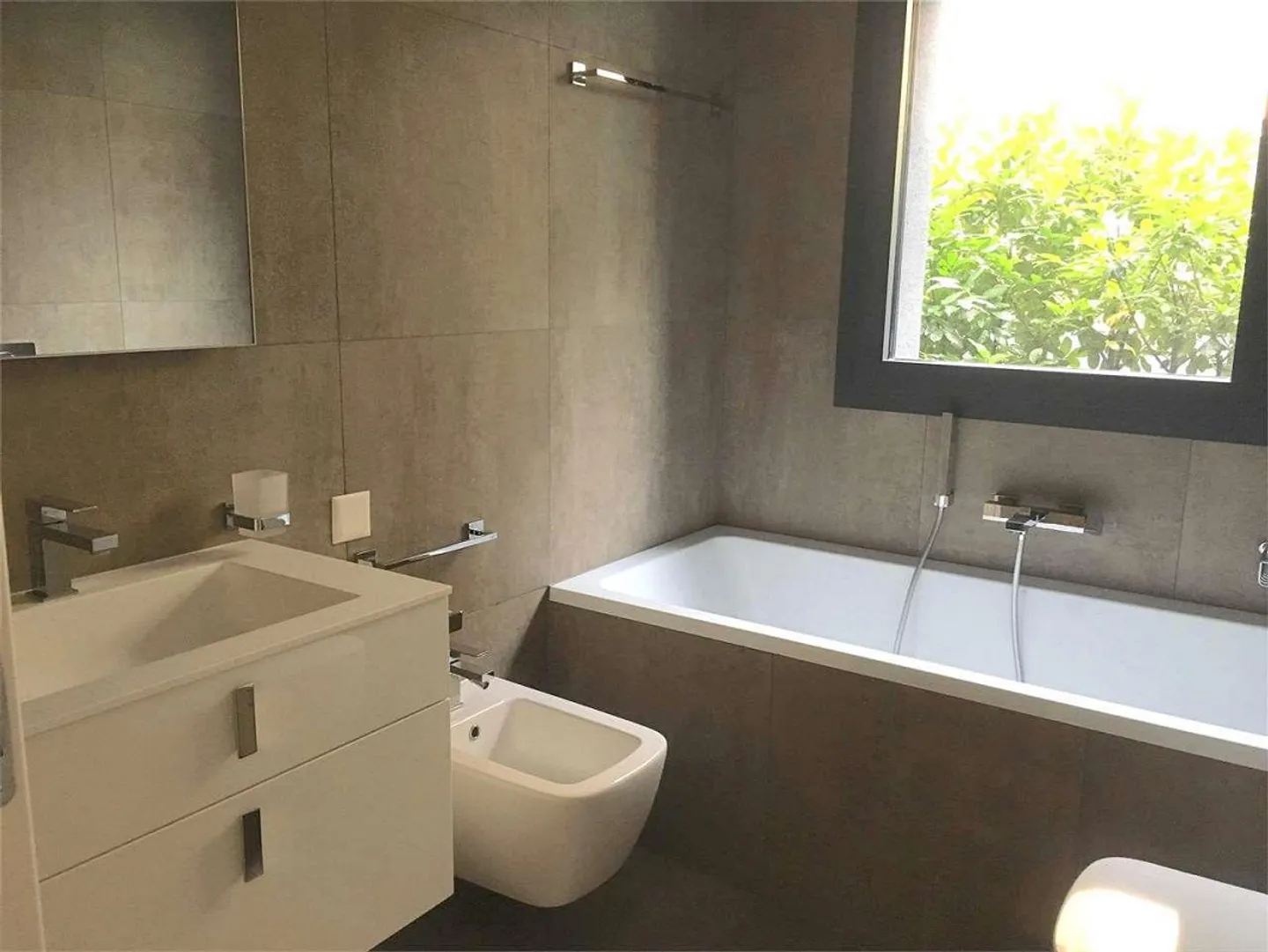 Pregassona, elegantes 4,5 Zimmer mit Garten - Foto 7 von 9