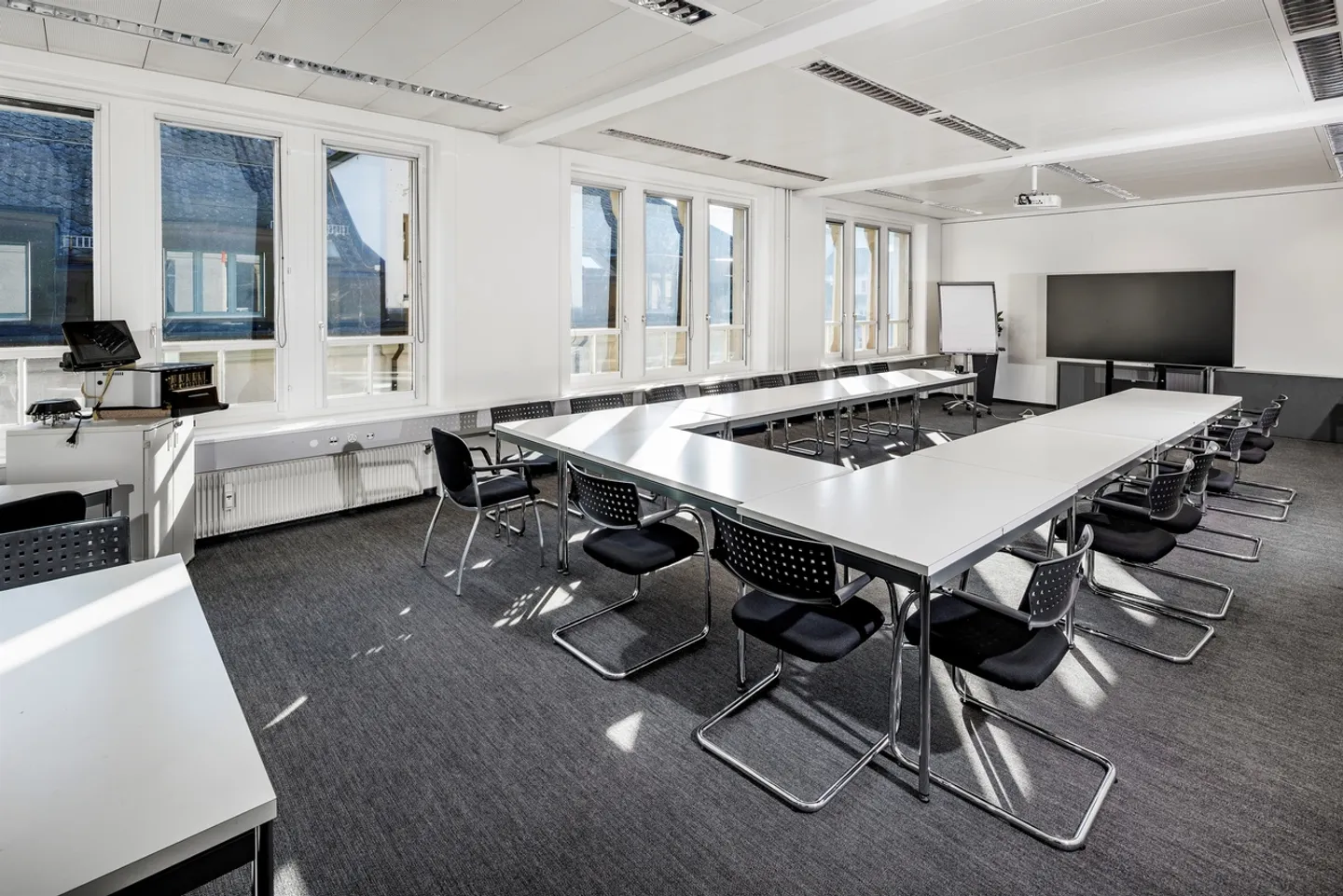 Zentrale Büroräumlichkeiten in St. Gallen - Foto 4 von 9