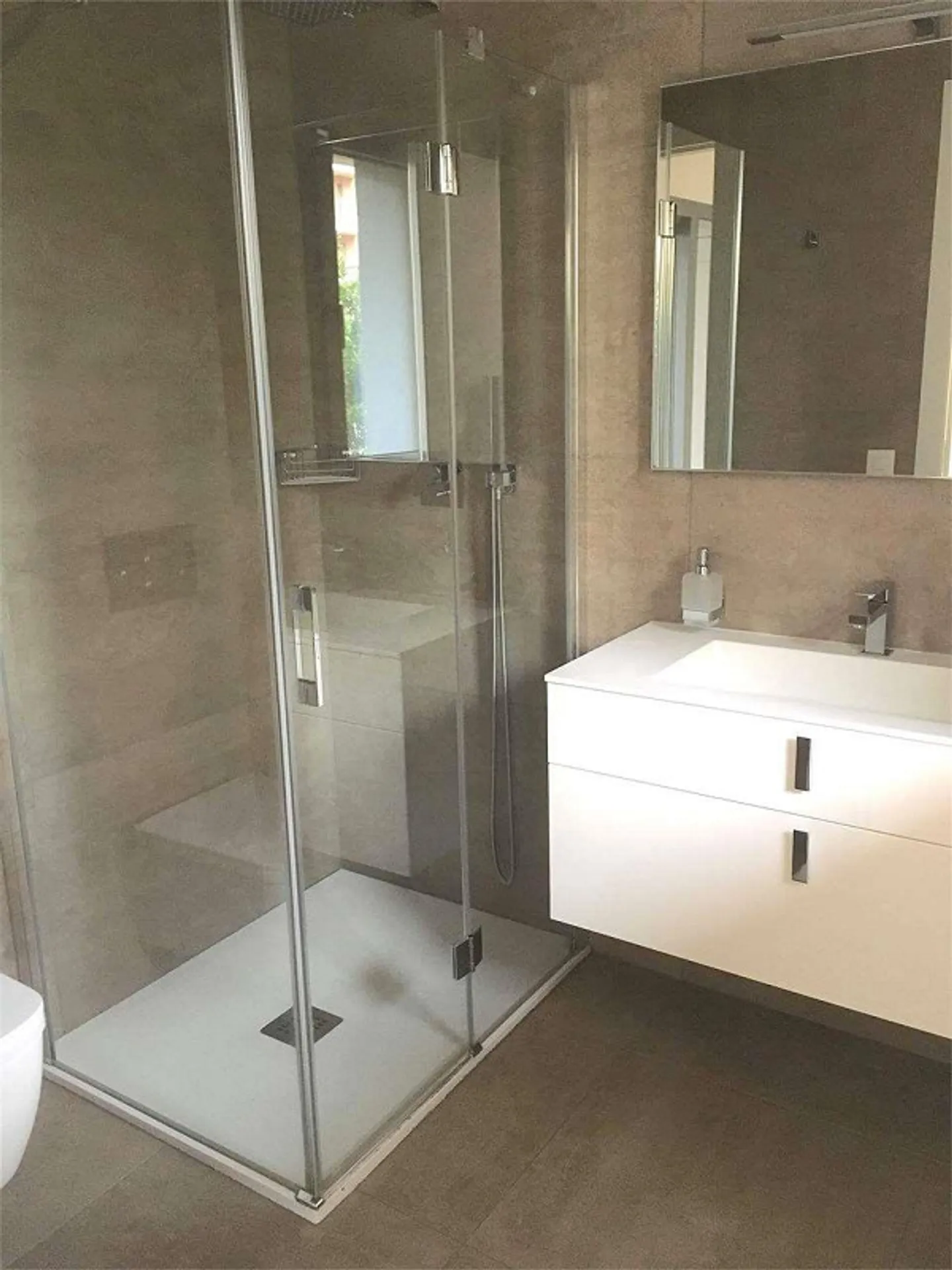 Pregassona, elegantes 4,5 Zimmer mit Garten - Foto 8 von 9