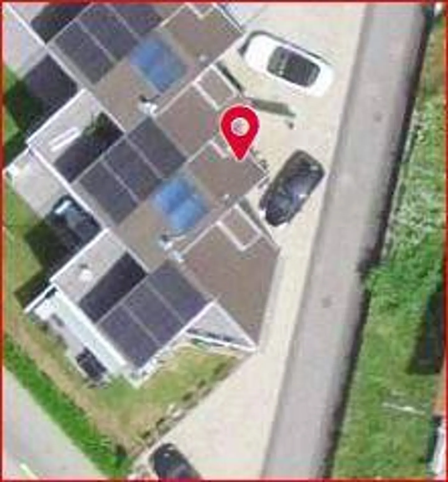 Single house for sale - Photo 1 of 13