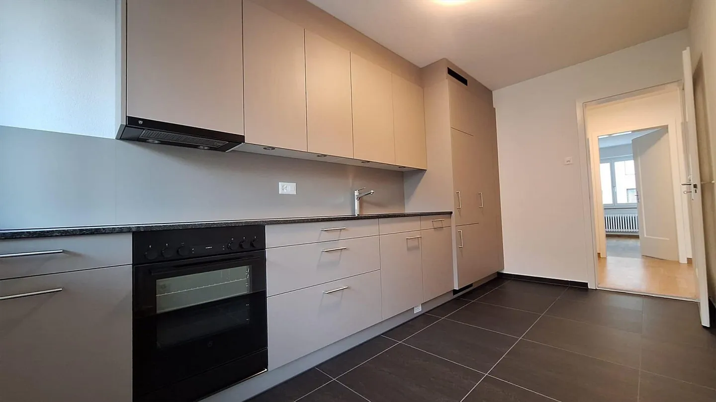 Vivere in modo moderno e centrale nel popolare quartiere di Länggass! - Foto 1 di 6