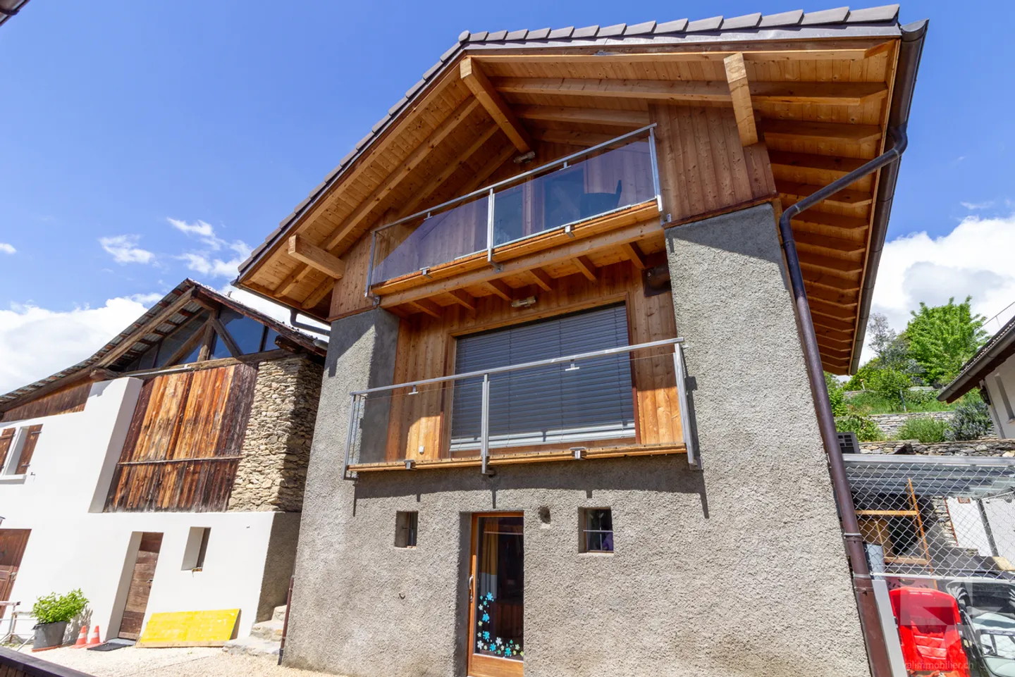 Rare for sale - Magnificent renovated barn of 155 m2 - Photo 2 of 26