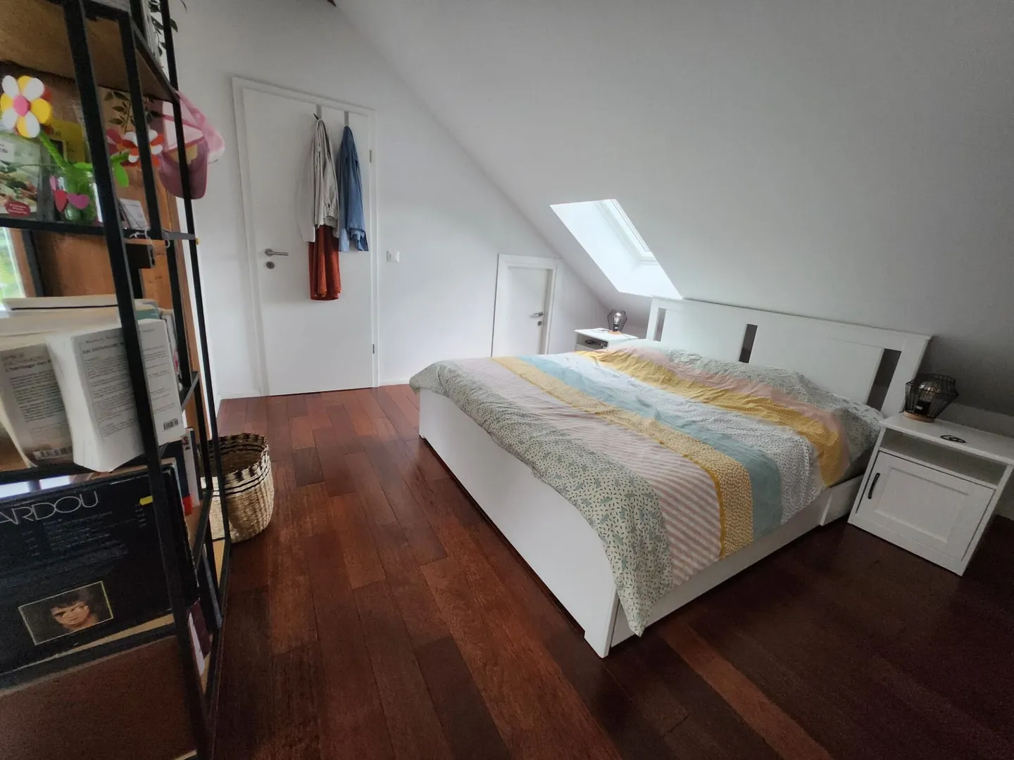 Gebäude mit 3 Wohnungen (2 Zwei-Zimmer-Wohnungen und 1 4,5-Zimmer-Wohnung) - Foto 4 von 23