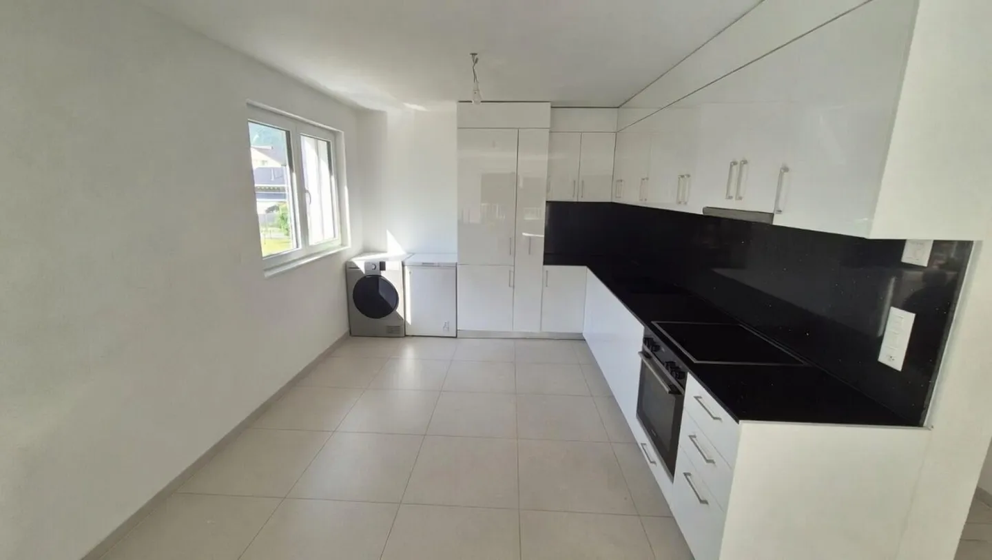 Gebäude mit 3 Wohnungen (2 Zwei-Zimmer-Wohnungen und 1 4,5-Zimmer-Wohnung) - Foto 8 von 23