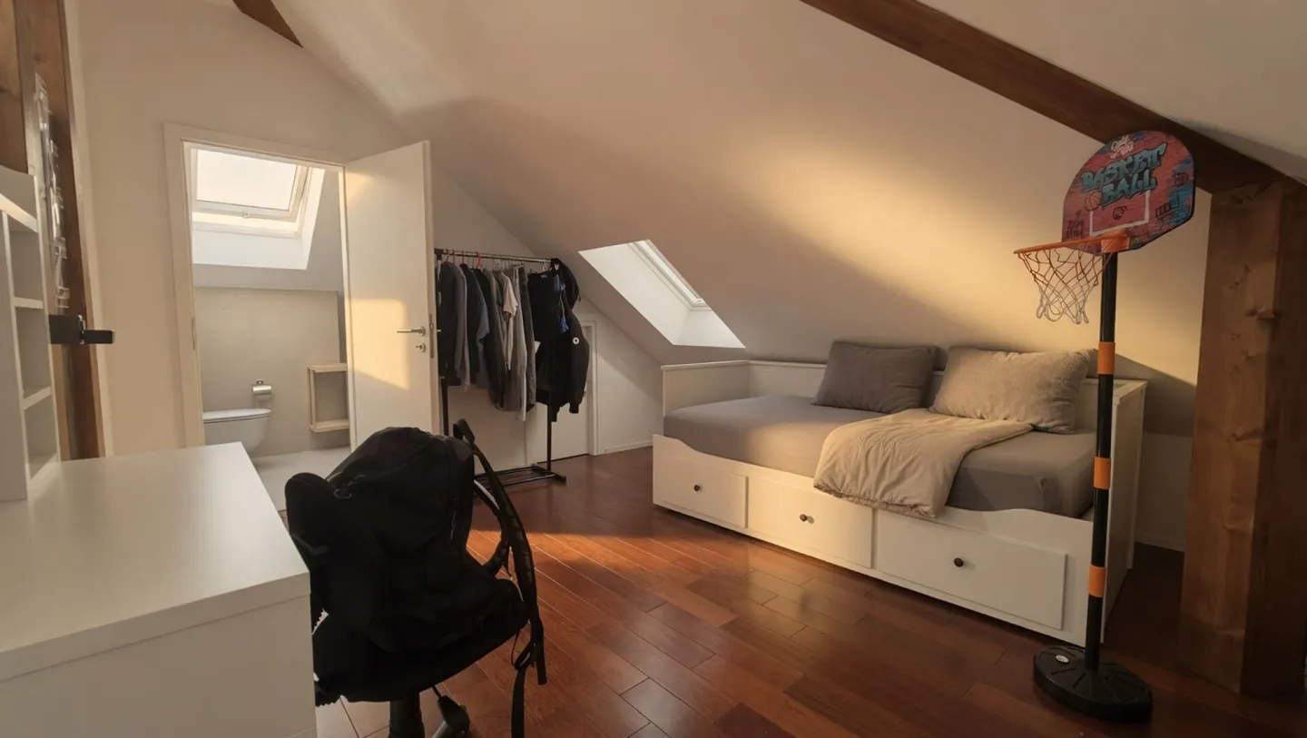 Gebäude mit 3 Wohnungen (2 Zwei-Zimmer-Wohnungen und 1 4,5-Zimmer-Wohnung) - Foto 9 von 23