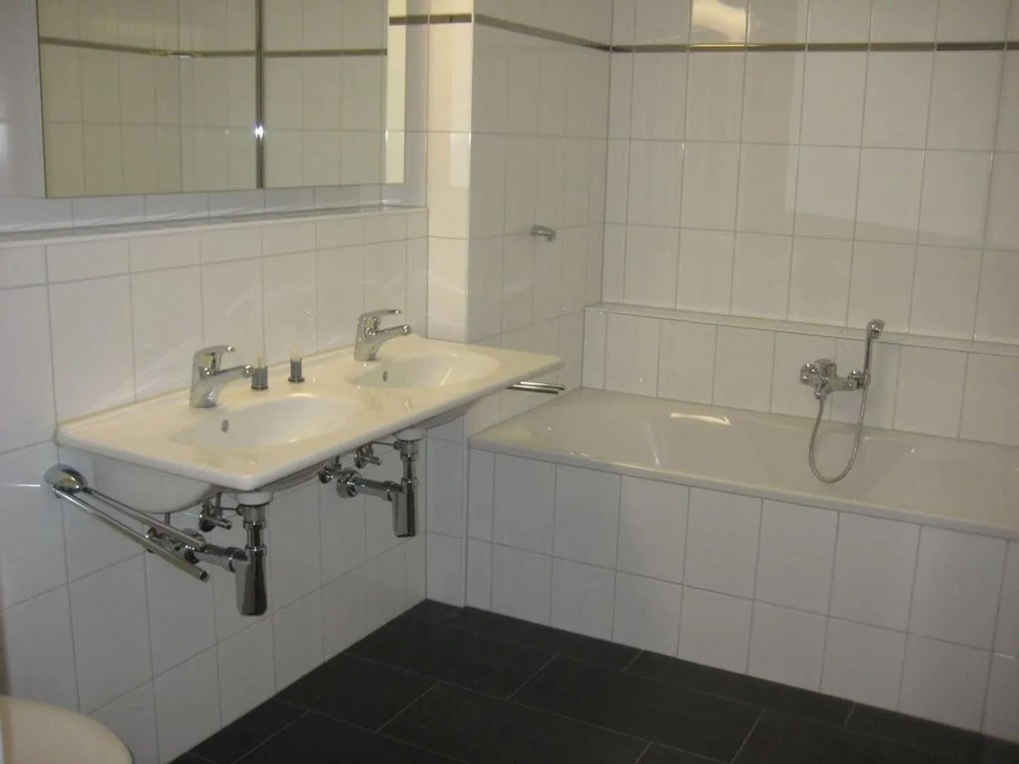 Familienfreundliche Wohnung Zentral - Foto 8 von 9