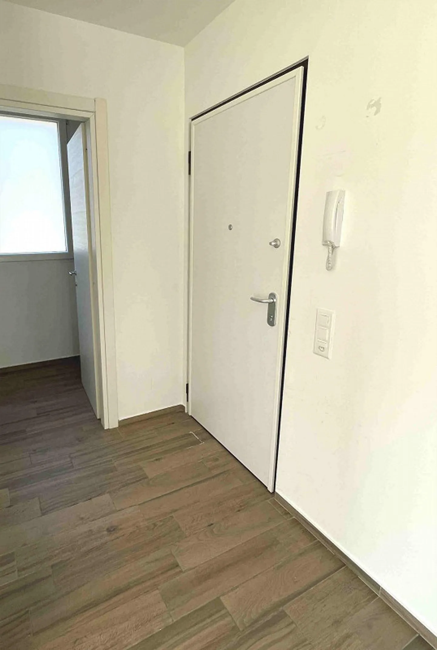 Villa moderne dans un emplacement confortable et stratégique - Photo 3 sur 20