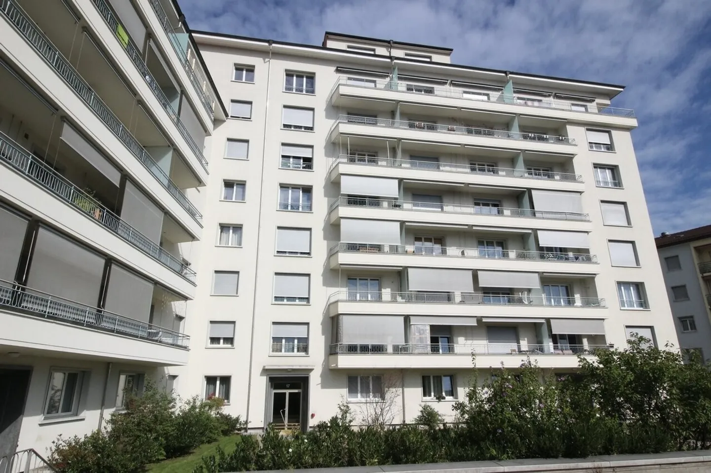 Joli logement de 1.5 picèces situé au centre-ville - Photo 2 sur 7