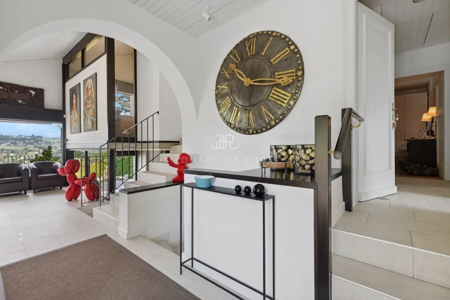 AVULLY: Magnificent renovated house with a view - Photo 6 of 11