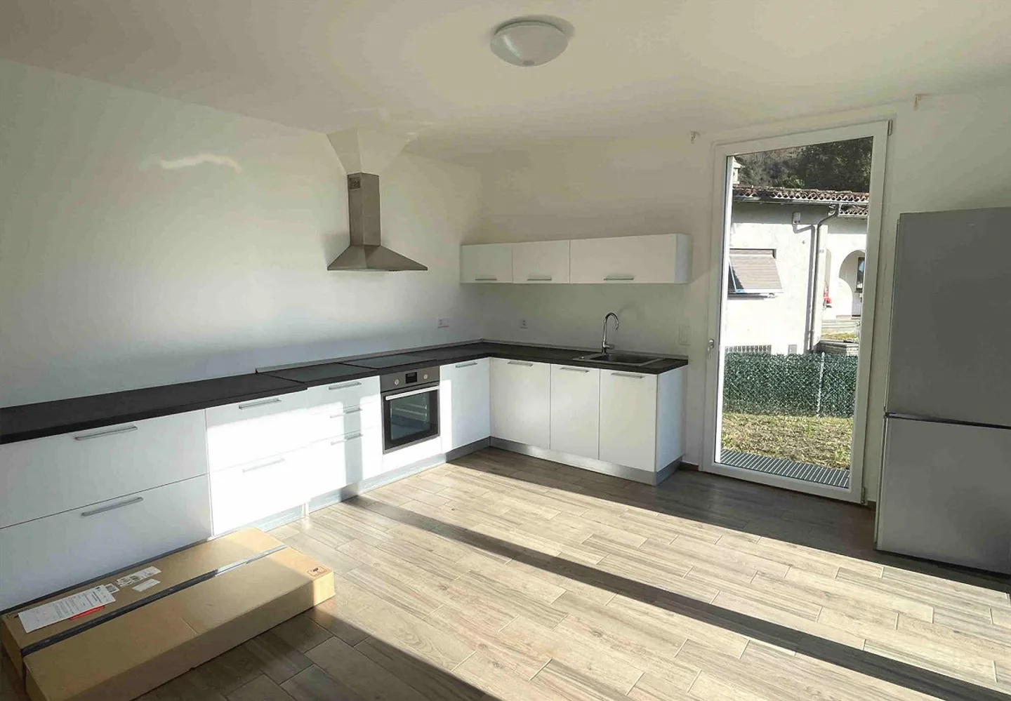 Villa moderne dans un emplacement confortable et stratégique - Photo 9 sur 20