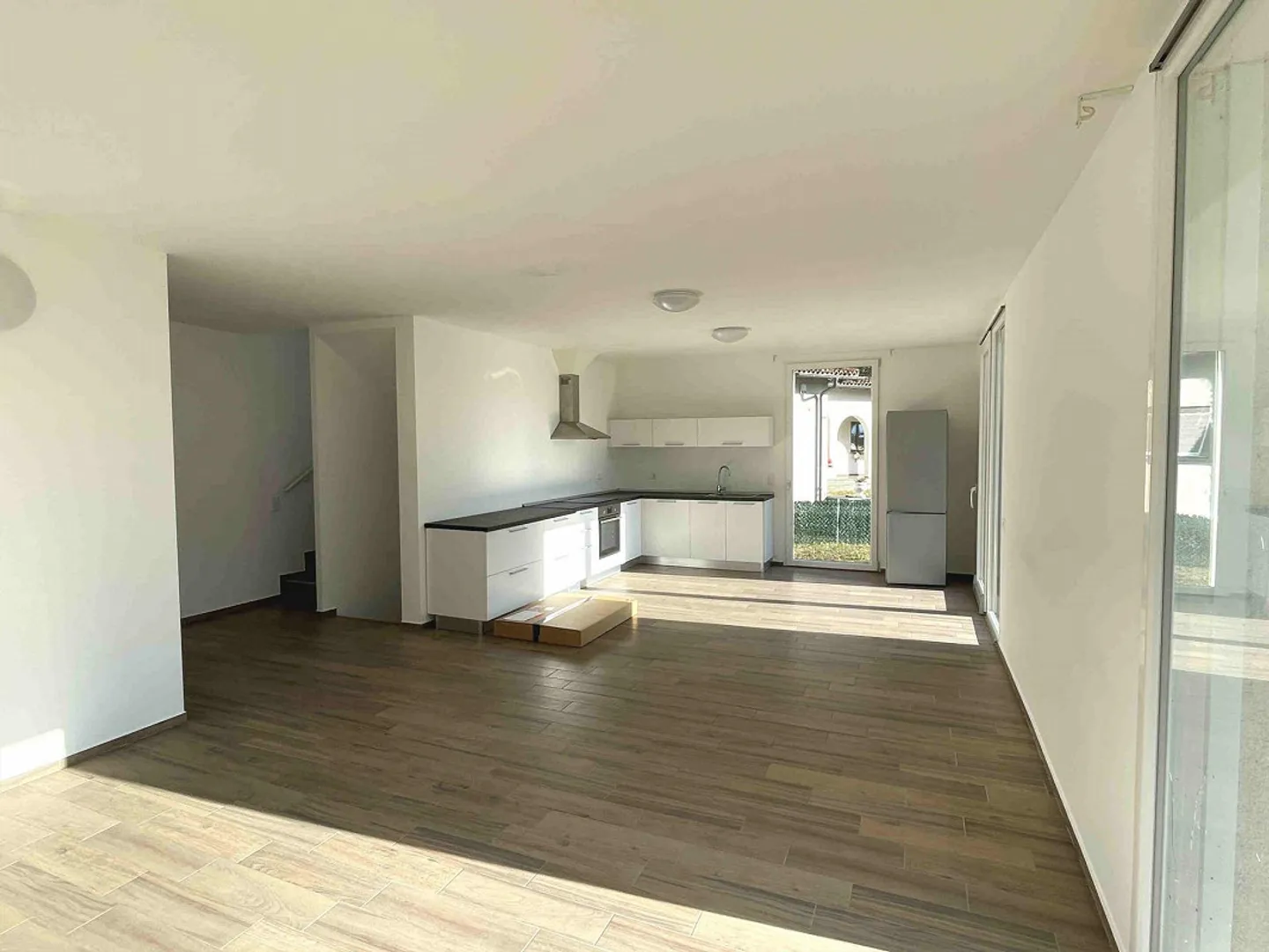 Villa moderne dans un emplacement confortable et stratégique - Photo 7 sur 20