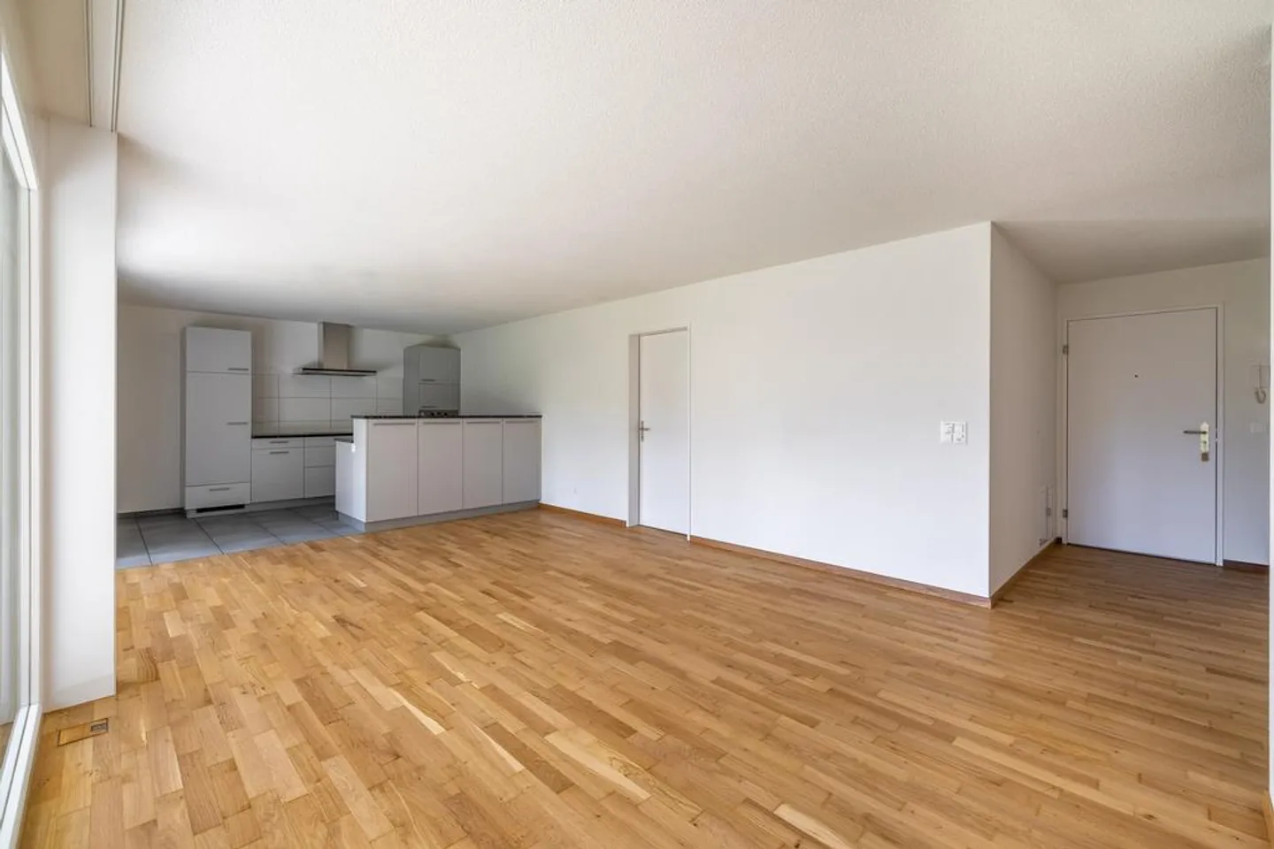 Grosszügige 2.5 Zimmer-Wohnung - Foto 3 von 9